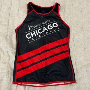 LIKE NEW! Chicago Triathlon / bike jersey top. Mens razor back with back pockets
